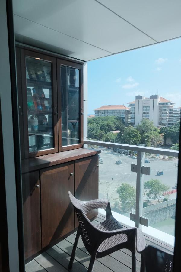 Brand New Water Front Luxury Cinnamon Suites Apartment In Heart Of Colombo City Exterior photo