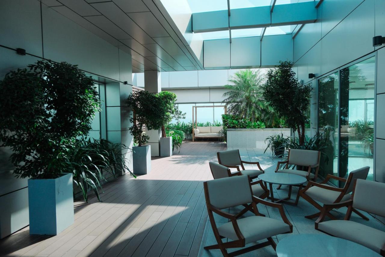 Brand New Water Front Luxury Cinnamon Suites Apartment In Heart Of Colombo City Exterior photo